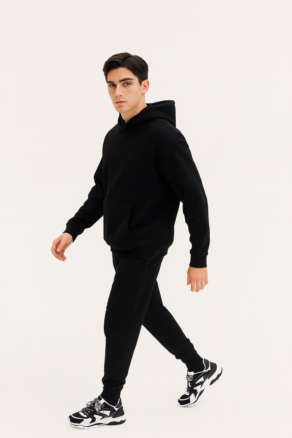 URBXN™ Classic Black Hoodie – Minimalist Streetwear Pullover